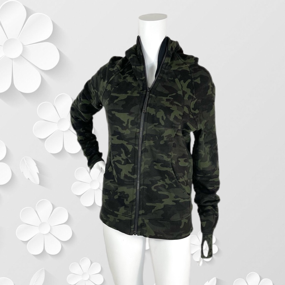 NWOT Lululemon Incognito Camo Scuba Hoodie 6